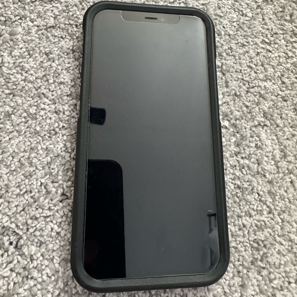 iPhone 12 Model Number MGF43LL/A Black 64GB Unlocked W/ Case & Screen Protector
